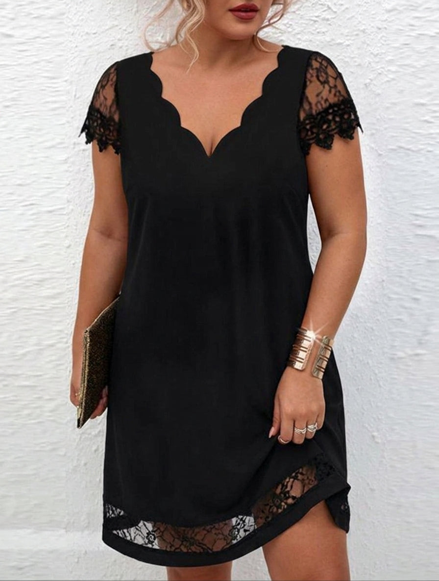 Lierre | Robe Grace de Minuit à Manches en Dentelle
