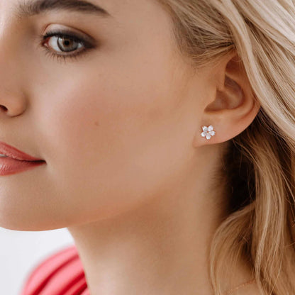 Boucles d'oreilles Fleurs en Nacre