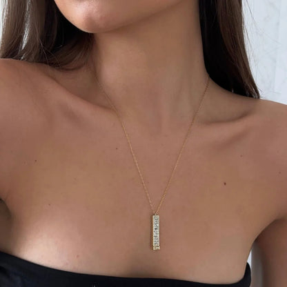 Collier Barre Verticale Pavée de Cristaux "I Love You"