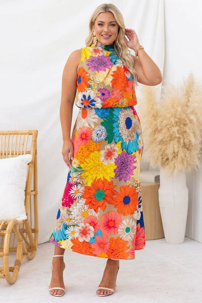 Été | Robe maxi sans manches à col noué et imprimé floral