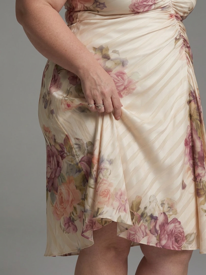 Eilwen | Robe midi à manches flottantes avec imprimé floral et rayures