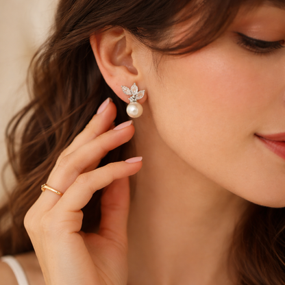 Perles d'argent en boucle d'oreilles