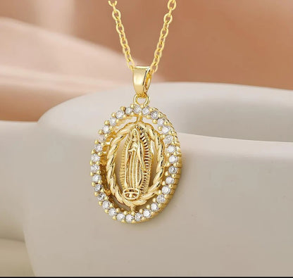 Collier Vierge Rayonnante