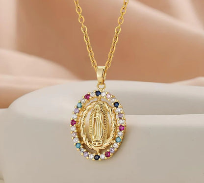 Collier Vierge Rayonnante