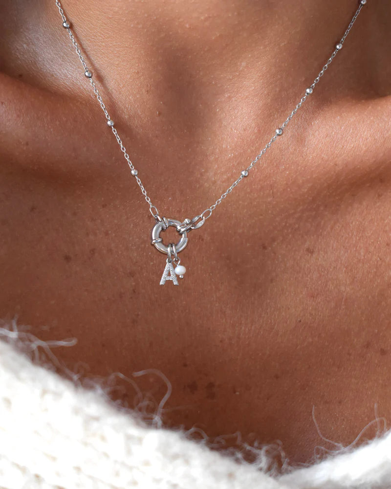 Collier Anneau Central Minimaliste