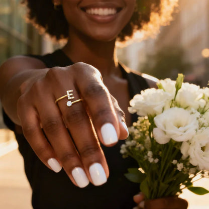 Bague Initiale Ajustable Minimaliste