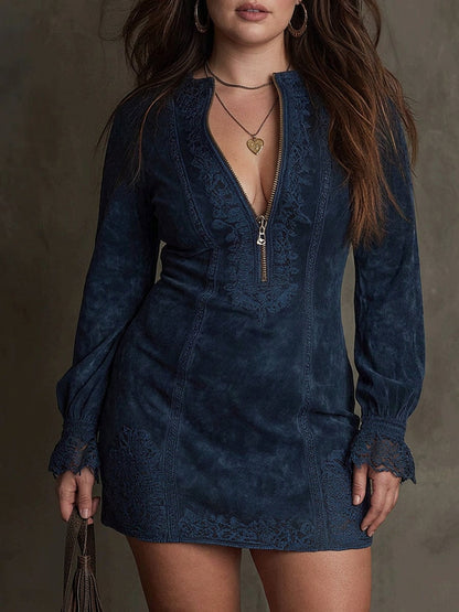 Layla – Robe Mini en Suède Bleue avec Dentelle