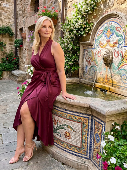 Amina | Robe Midi Asymétrique à Encolure Halter