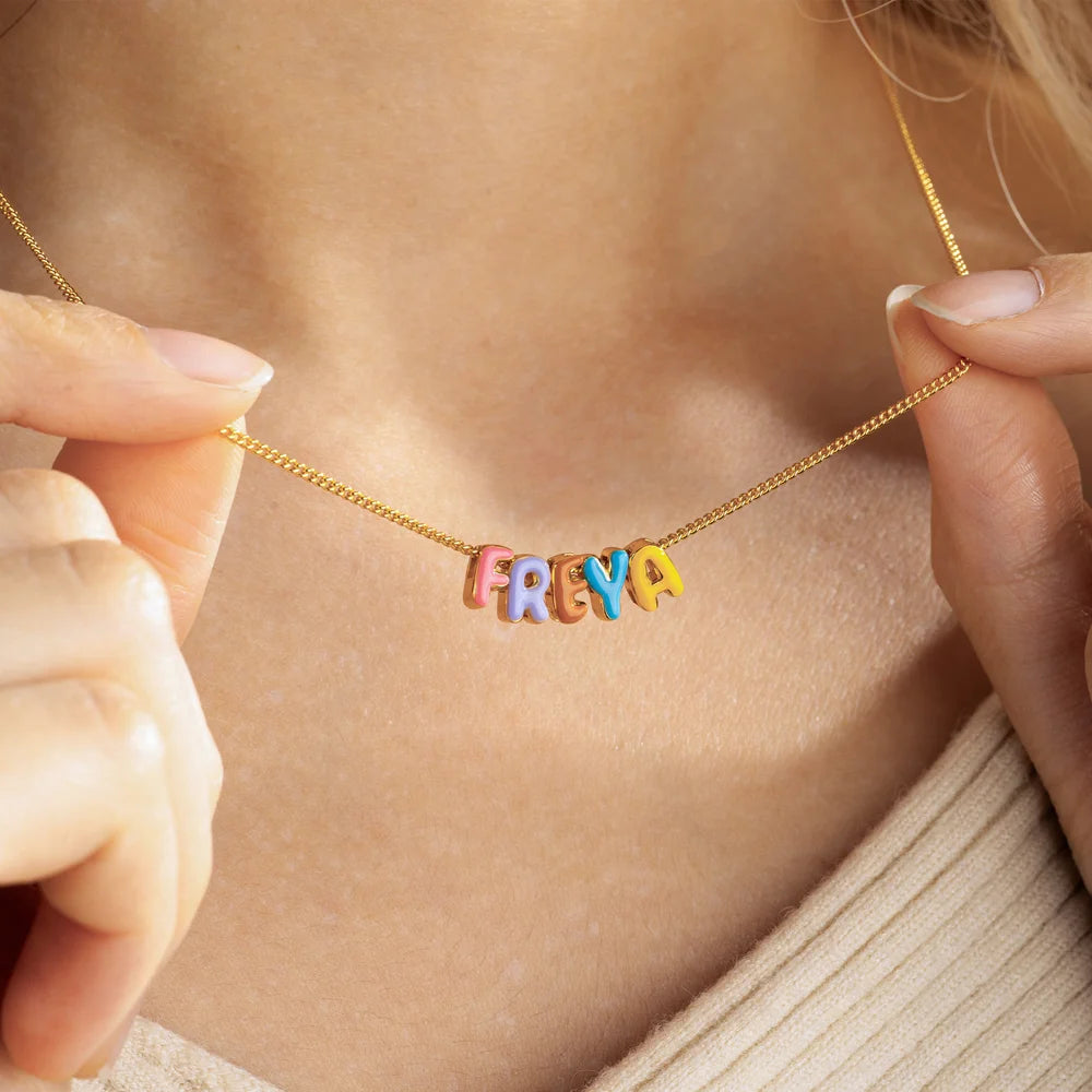 Collier Prénom Coloré en Émail