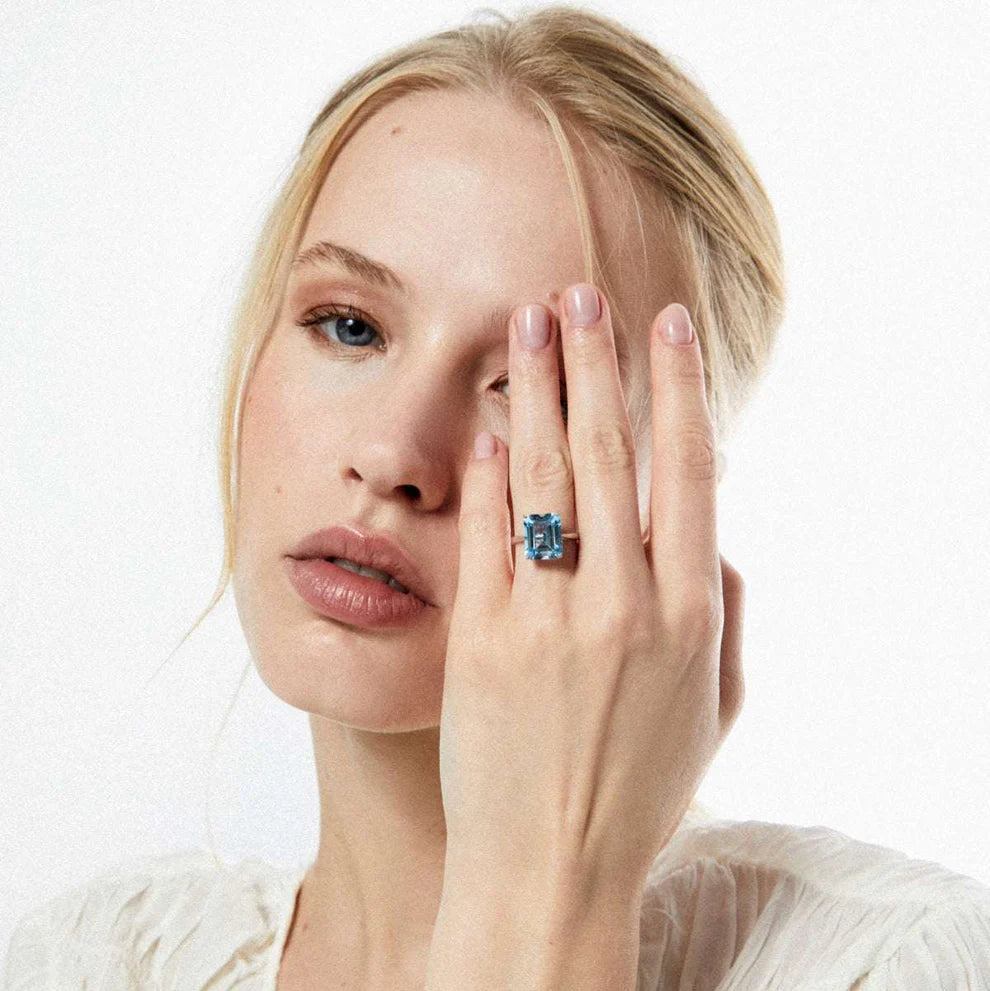 Bague Carrée Bleu Clair