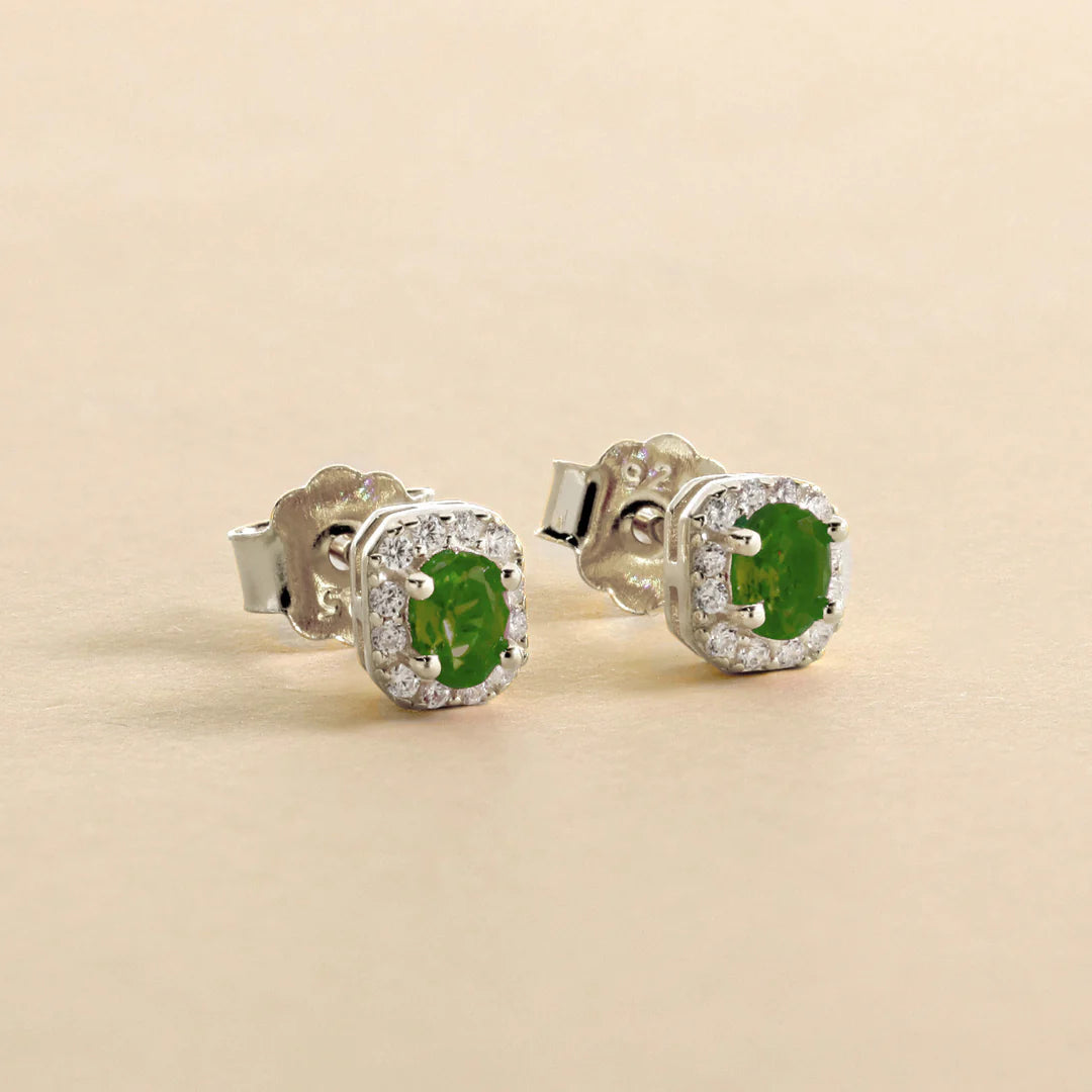 Boucles d'oreilles avec zircon ovale