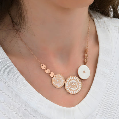 Collier Sakura Minimaliste