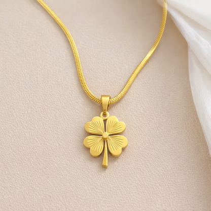 Minimaliste Collier Trèfle