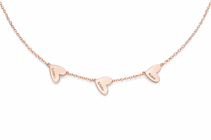 Collier personnalisé aux cœurs gravés