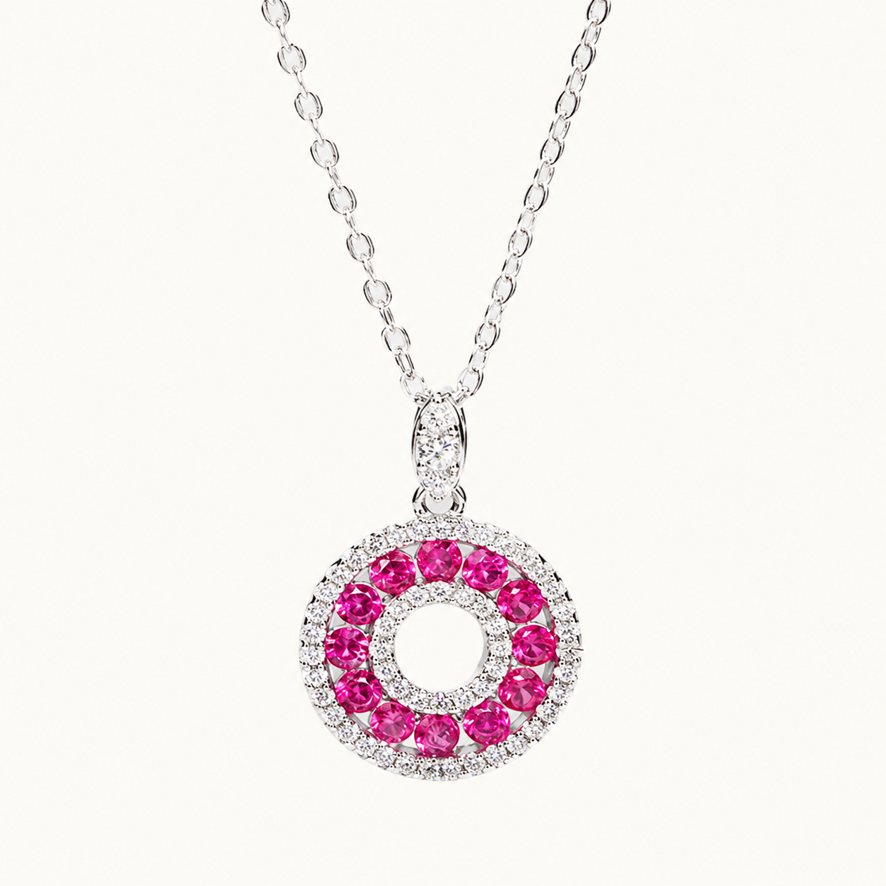 Collier rond en rubis et diamants