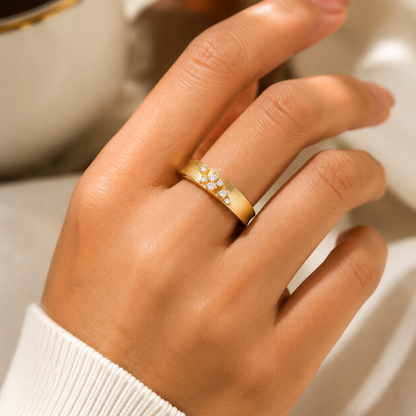 Bague en diamants dispersés