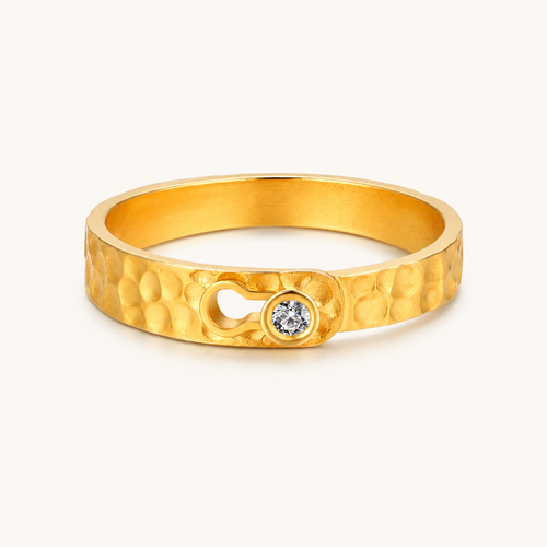 Bague en or entrelacée