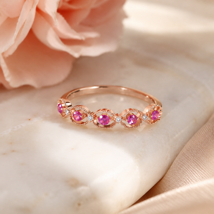 Bague en saphirs roses et rubis