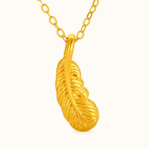 Collier pendentif plume dorée