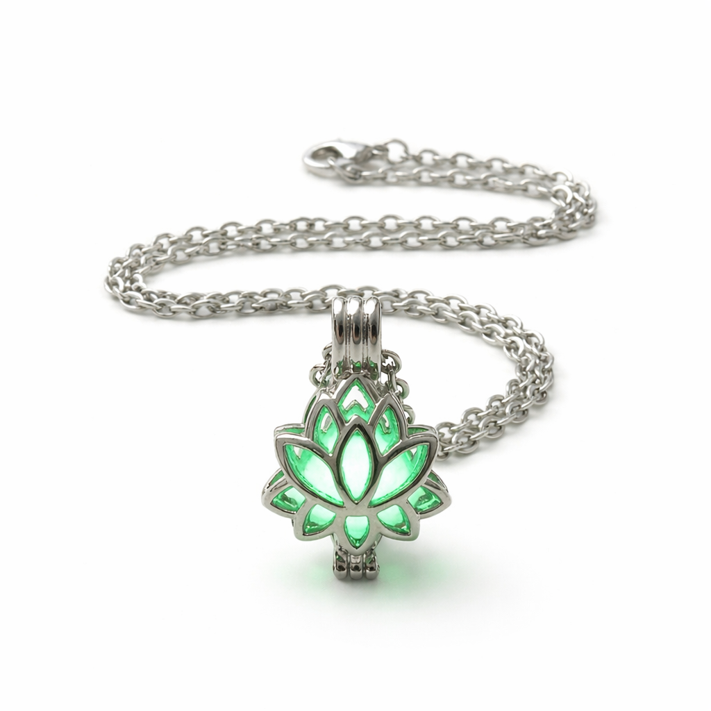 Collier Lotus Lumineux