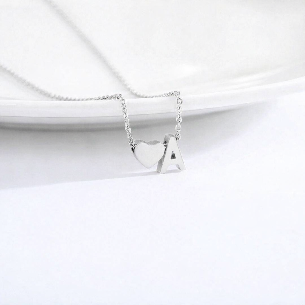 Collier Lettre & Cœur Minimaliste