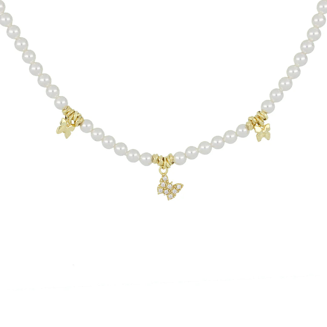 Collier de perles avec pendentif strass
