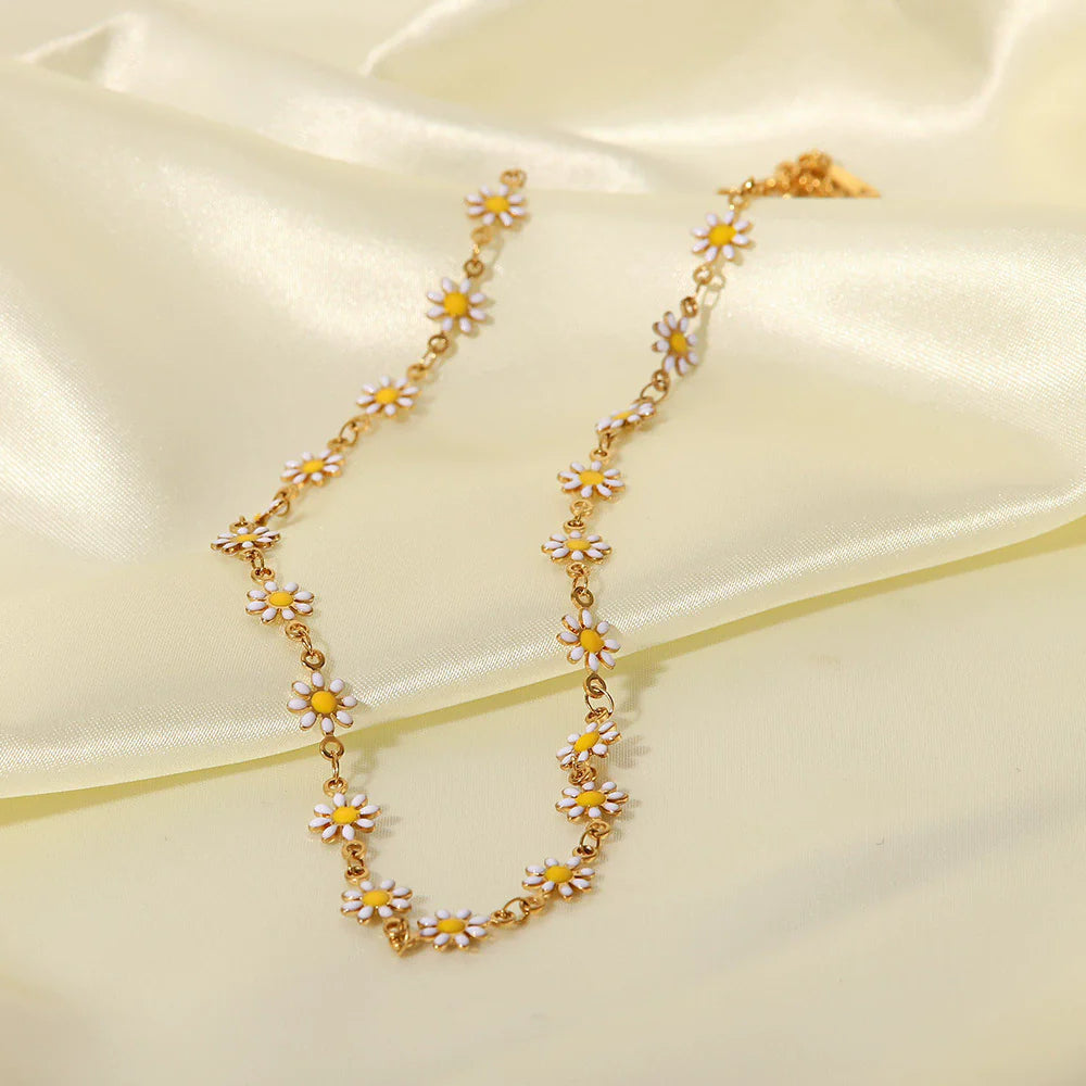 Collier Marguerites Blancs et Colorés