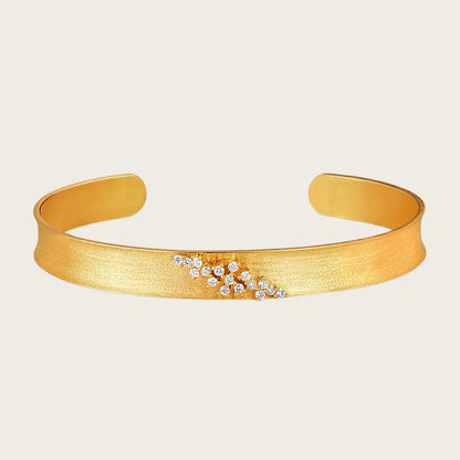 Bracelet manchette ouverte en or