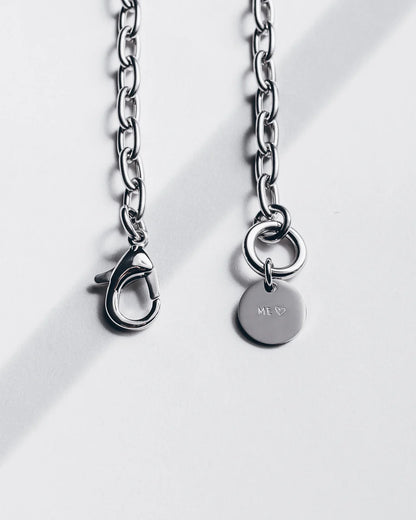 Collier "Me" Élégant