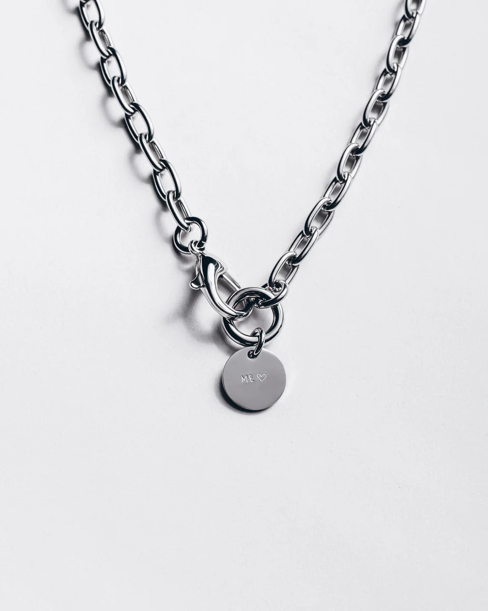 Collier "Me" Élégant