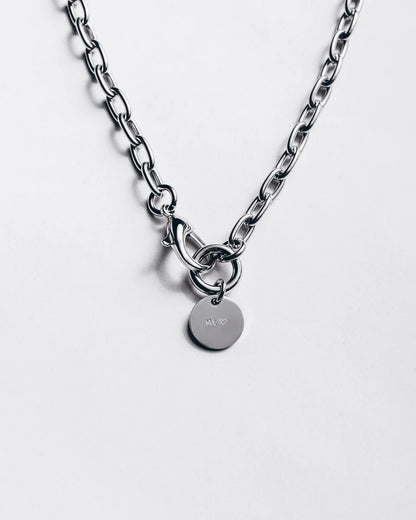 Collier "Me" Élégant
