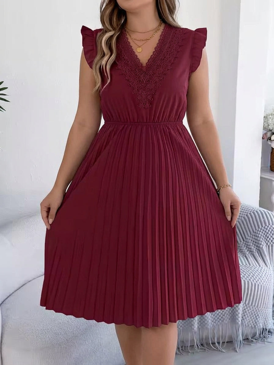 Briony – Robe Maxi Décontractée à Col V avec Détails en Dentelle