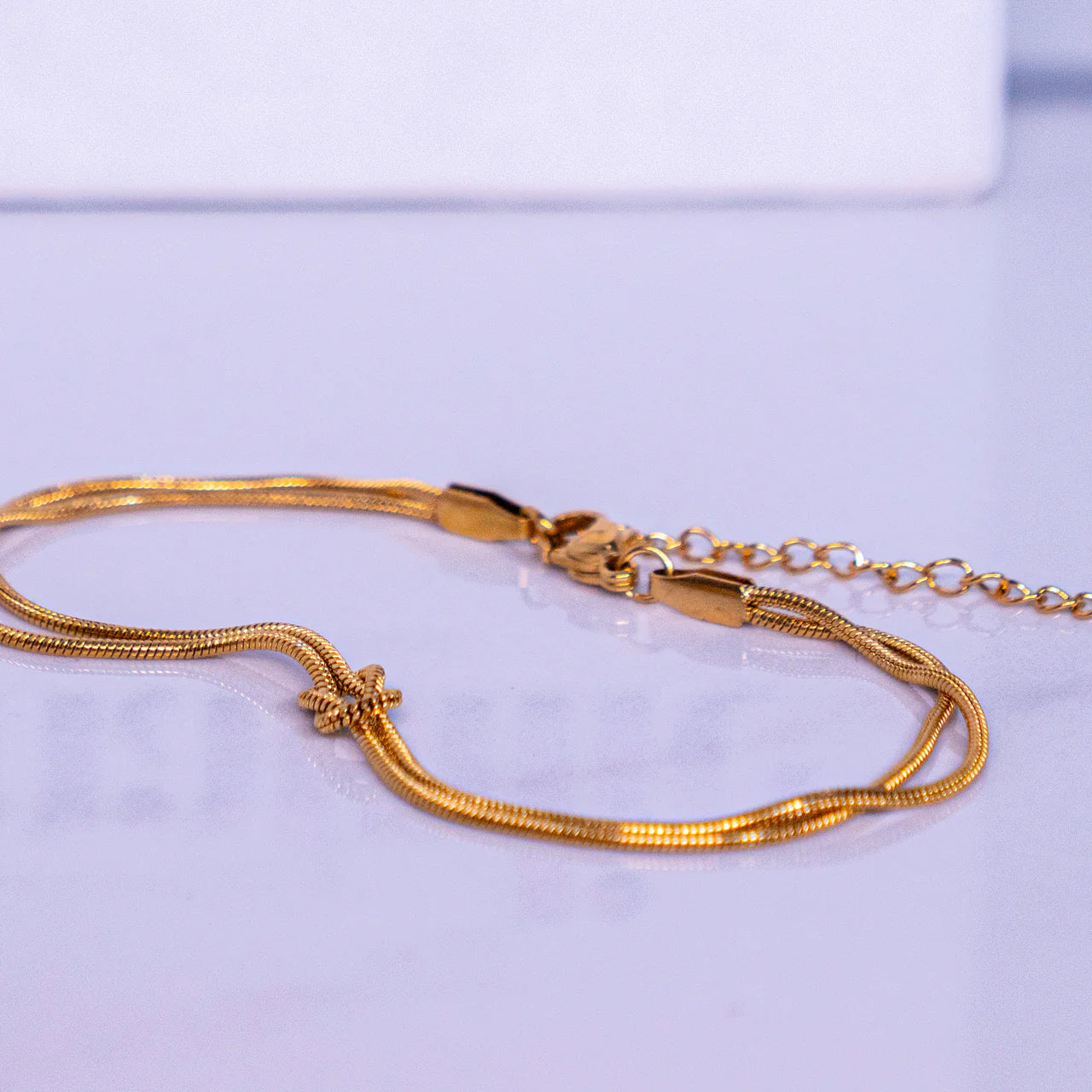 Bracelet Nœud d'Amour Élégant
