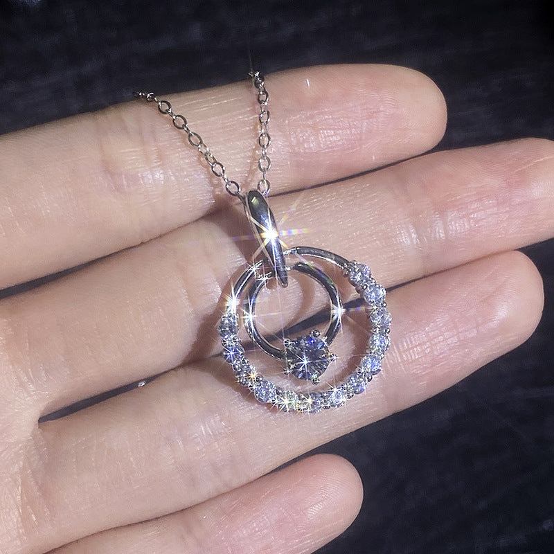 Collier Étoile Argentée en Moissanite