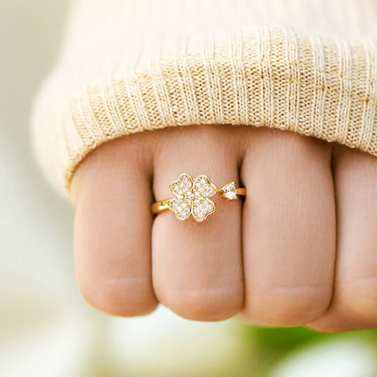 Bague Trèfle Pavé Ajustable