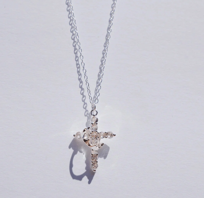 Collier Croix & Couronne | Un Rappel Subtil de Foi