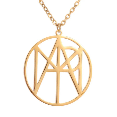 Collier Médaille Initiales Élégant