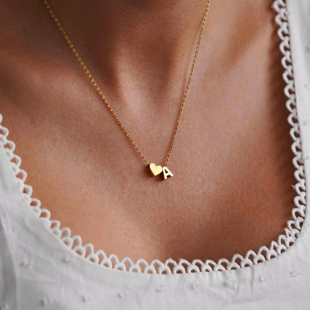 Collier Lettre & Cœur Minimaliste