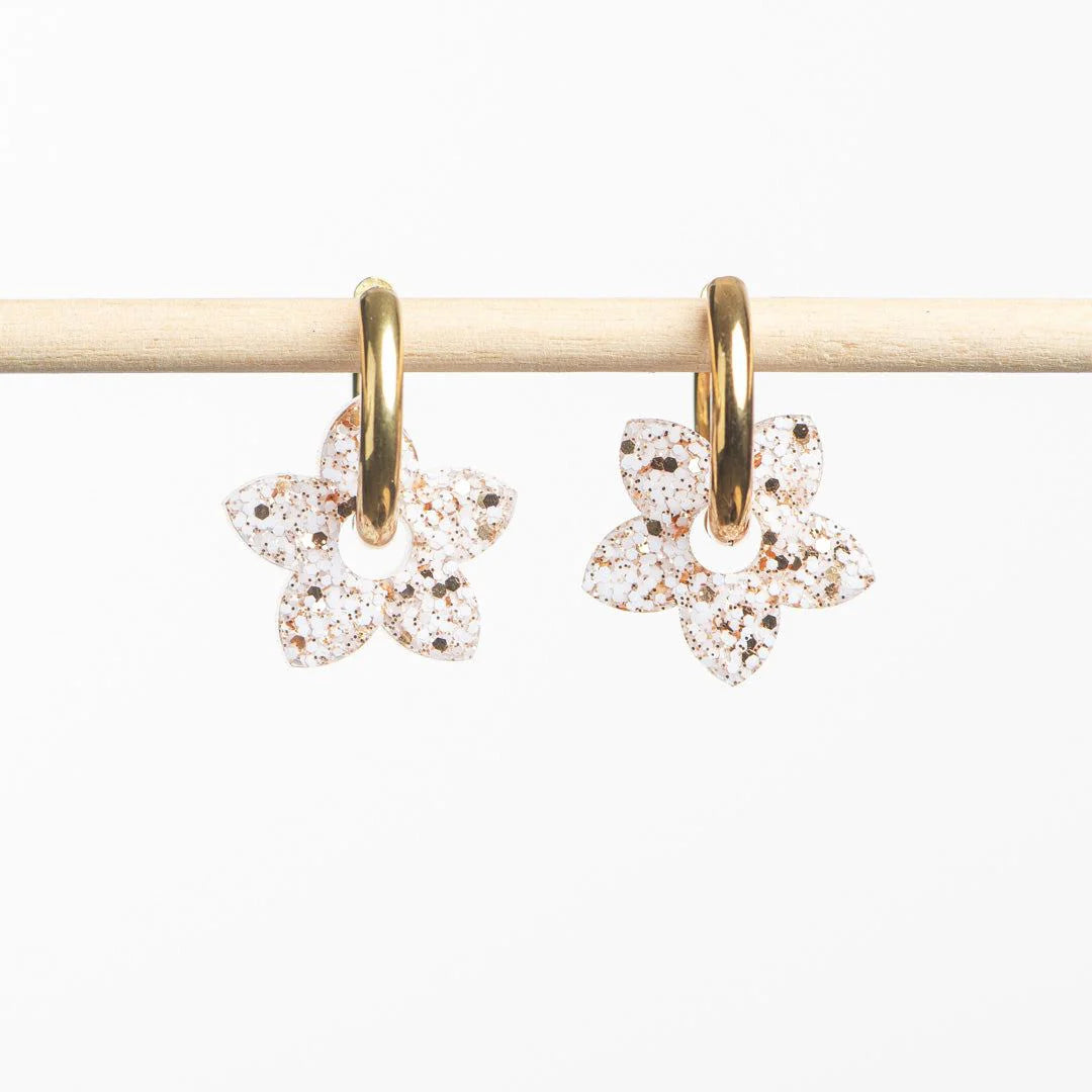 Boucles Créoles Tiare Élégantes