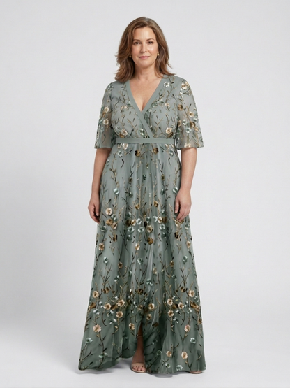 Stella & Grace™ | Robe maxi à manches courtes et décolleté en V floral