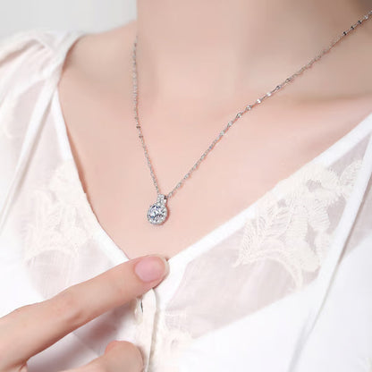 Collier Claviculaire en Pierre Lumineuse
