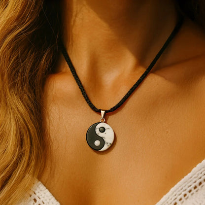 Collier Noir & Blanc en Obsidienne et Howlite