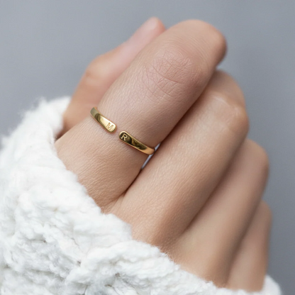 Bague Double Initiale Ajustable