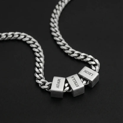 Collier Chaîne avec Prénoms Gravés