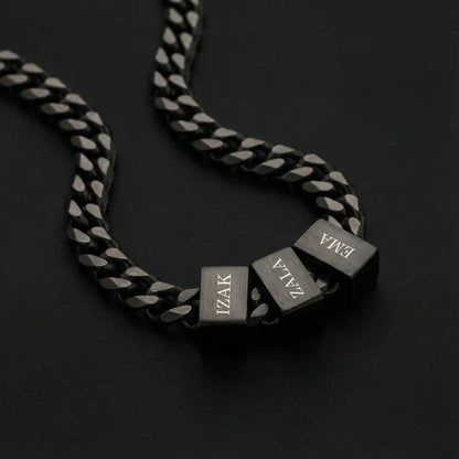 Collier Chaîne avec Prénoms Gravés