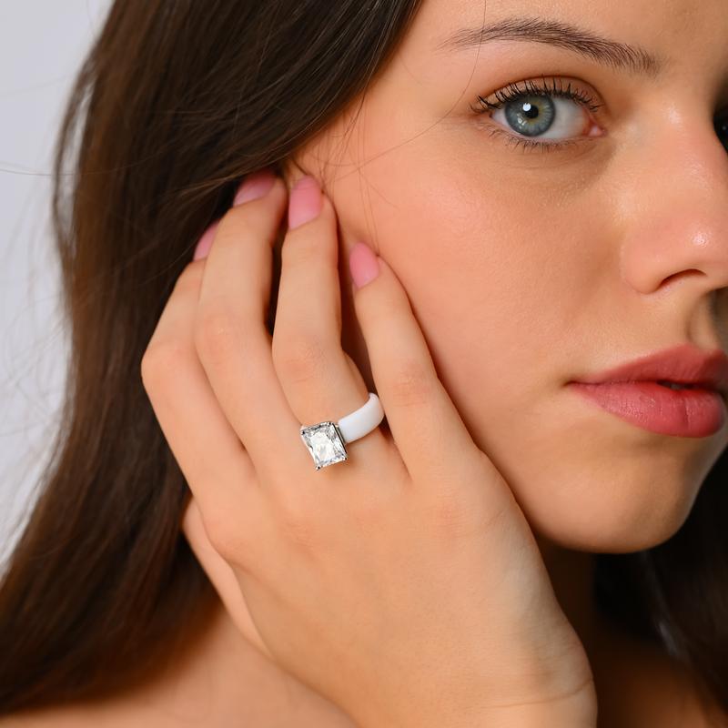 Bague minimaliste en acier inoxydable