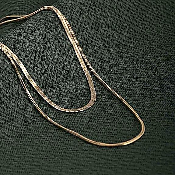 Collier Minimaliste à Deux Couches